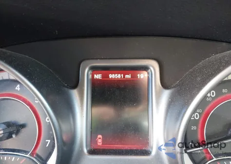 2019 Dodge Journey Crossroad z USA, uszkodzony, nr VIN 3C4PDCGG3KT778533